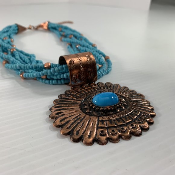 Turquoise Colored Necklace Multistrand Beaded Large Copper Colored Pendant 25" - Picture 5 of 14